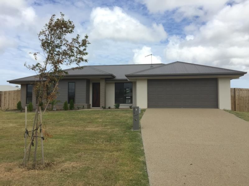 5 Hedgerose Way, Parkhurst QLD 4702